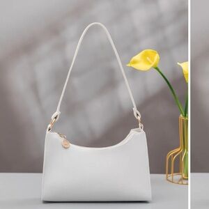 White Minimalist bag